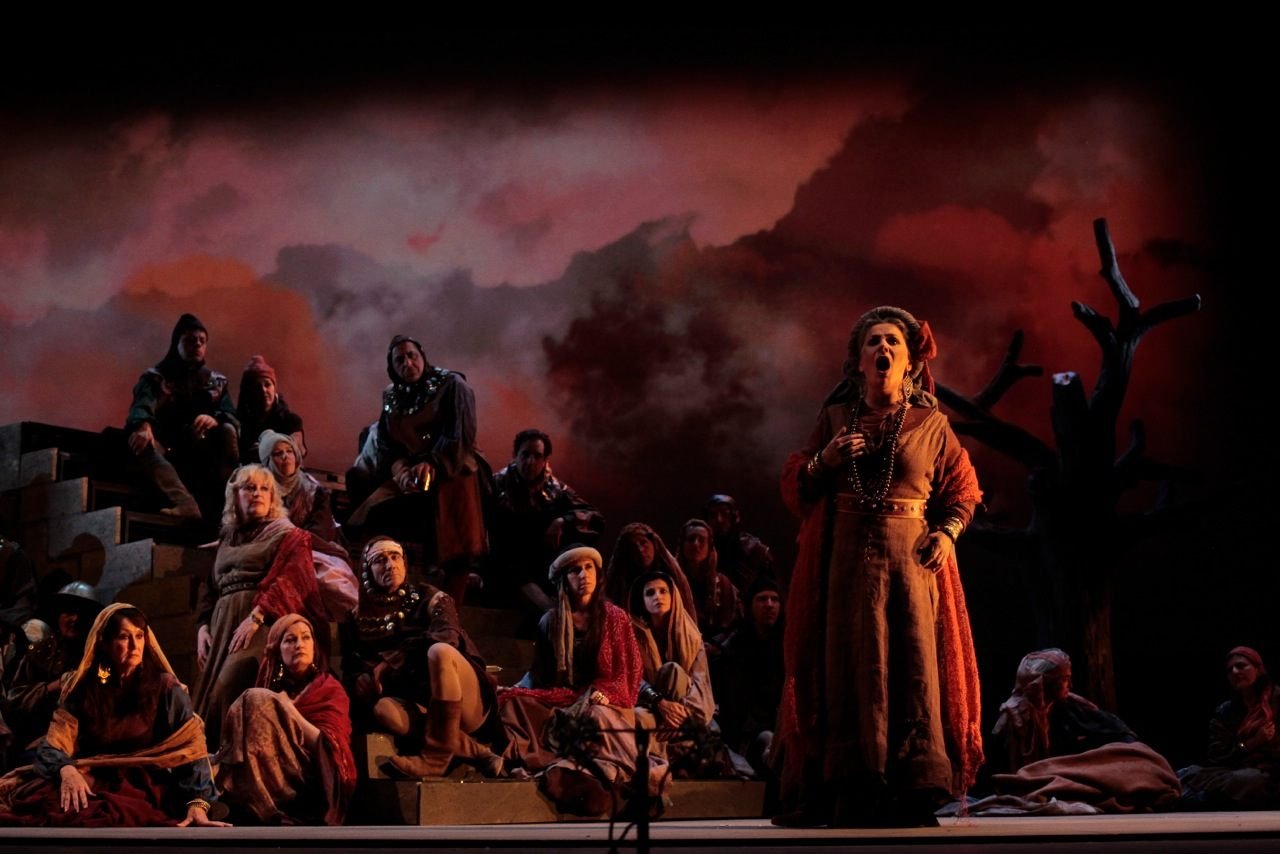 Escena de la ópera Il Trovatore